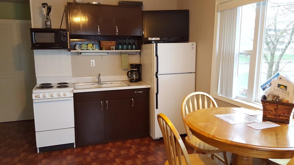 Lake Breeze Resort Camdenton Luaran gambar